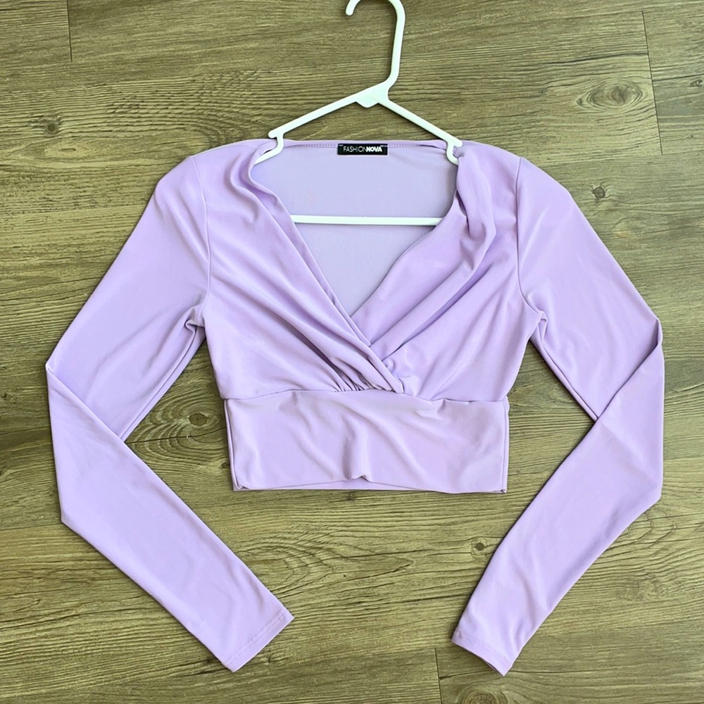 Fashion Nova Lilac Long sleeve crop top
